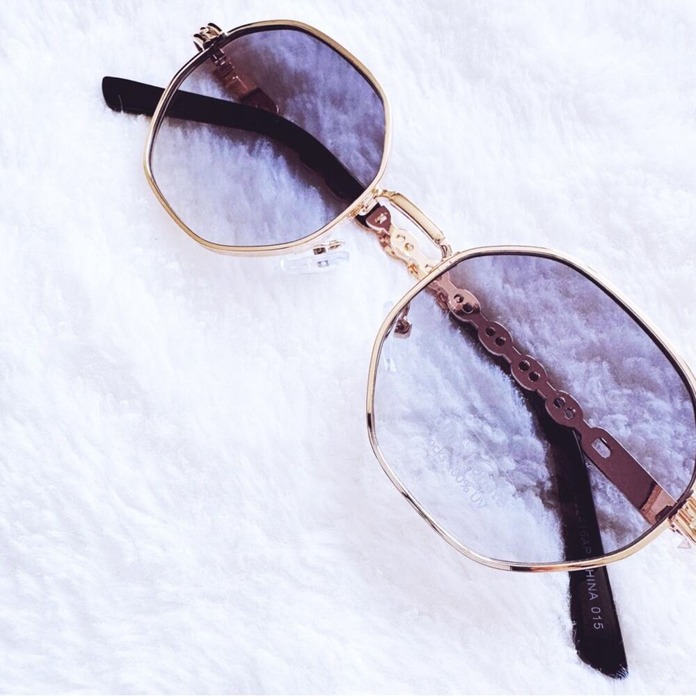 Phoebe Blue & Clear Geometric Sunglasses - Picture 2 of 13